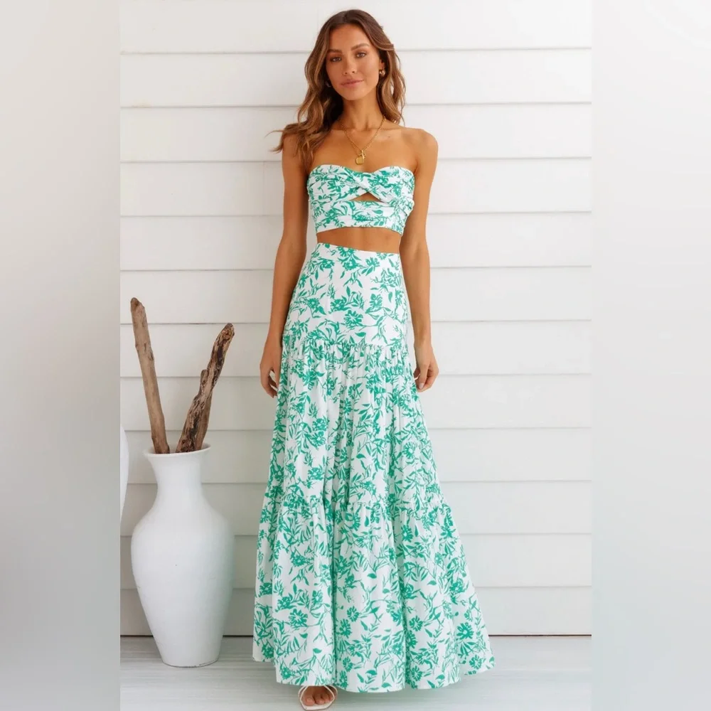 Floral Green Maxi Skirt - Picture 1 of 4